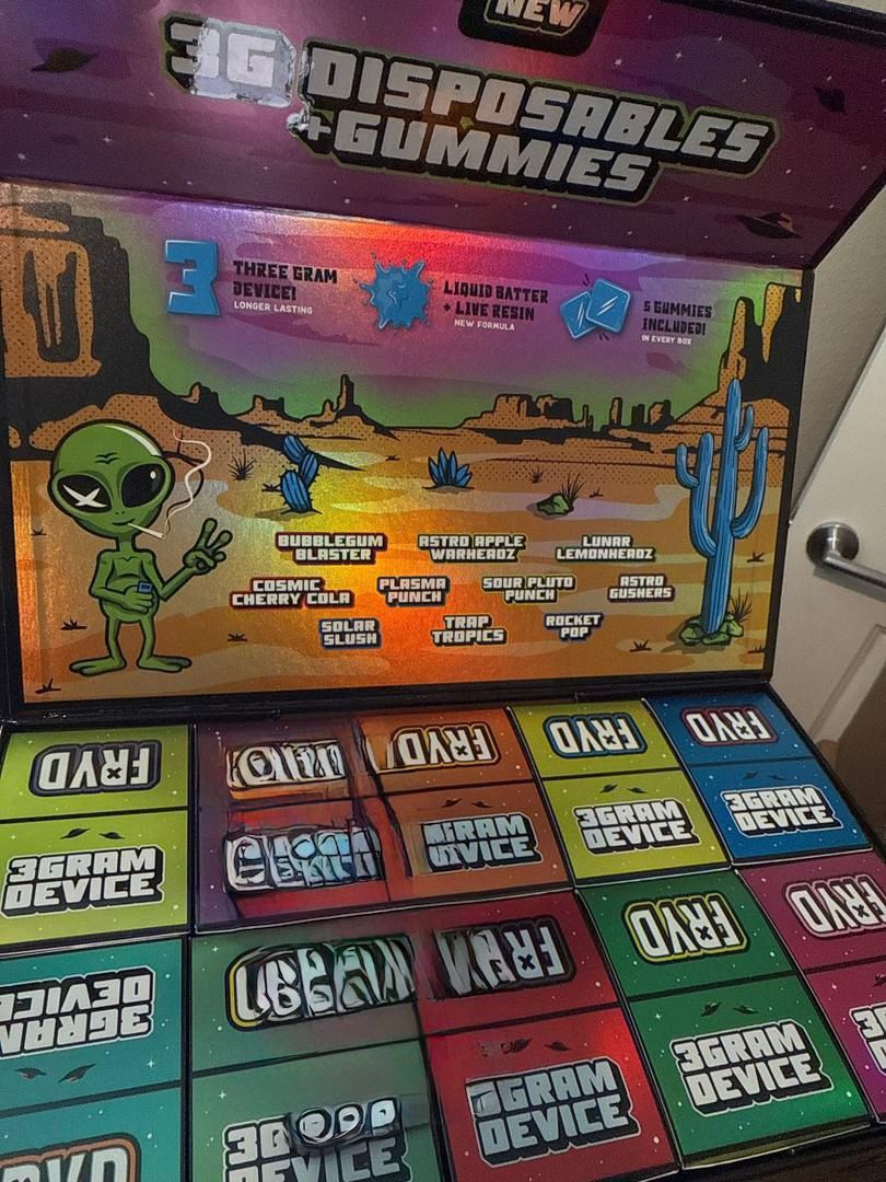 fryd 2g disposable with gummies fryd 2g disposable with gummies