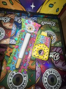 fryd donuts 2g disposable + hash hole