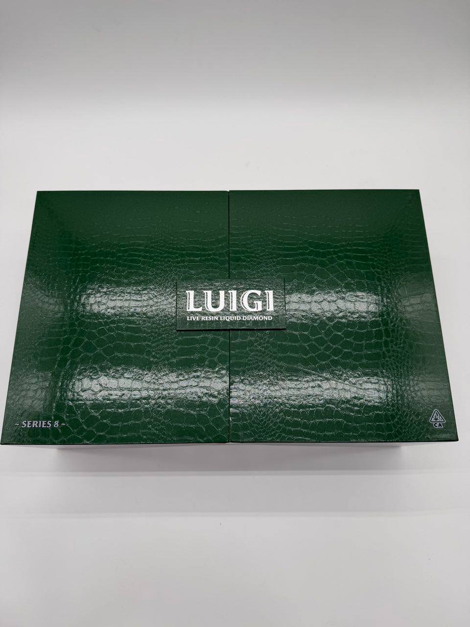 luigi 2g green case edition luigi 2g green case edition